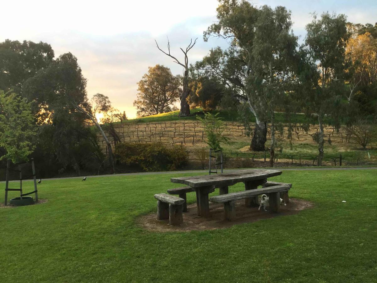 Bed and Breakfast Barossa White House The West Wing à Angaston Extérieur photo